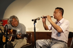 「皆の衆」金森泰樹（軽音７６）、竹内利雄（軽音７８）